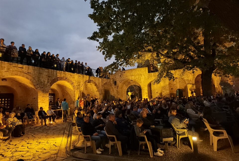 Călătorie muzicală în jurul lumii, în Cetatea de Scaun, cu „Serate în Cetate”, ediția a III-a