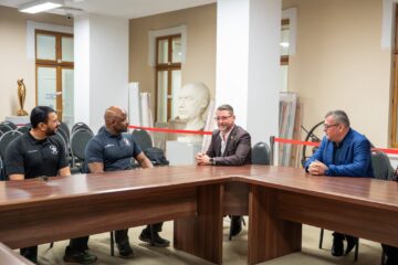 Patru șerifi din Florida, SUA, au discutat cu prefectul Traian Andronachi despre combaterea criminalității transfrontaliere