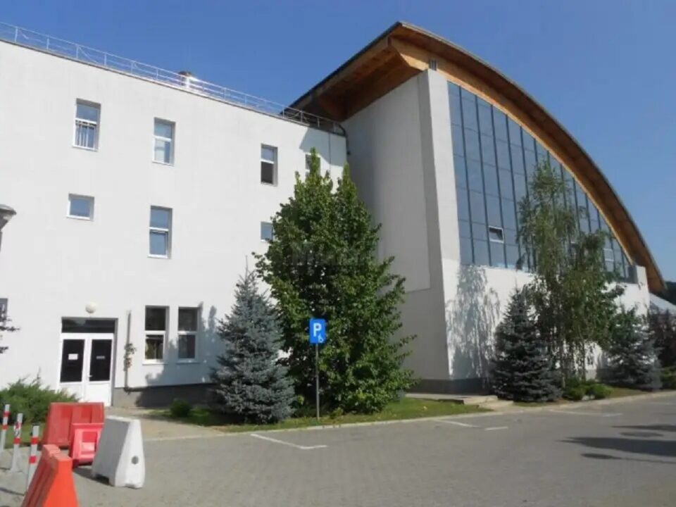 Bazinul de înot de la Universitatea „Ștefan cel Mare” din Suceava
