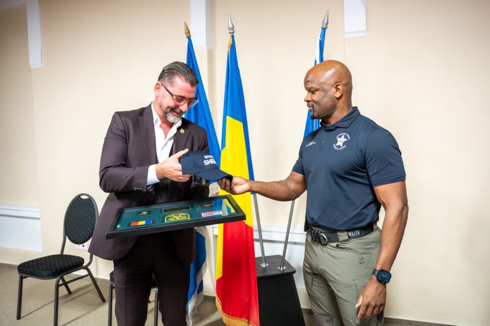 Patru șerifi din Florida, SUA, au discutat cu prefectul Traian Andronachi despre combaterea criminalității transfrontaliere