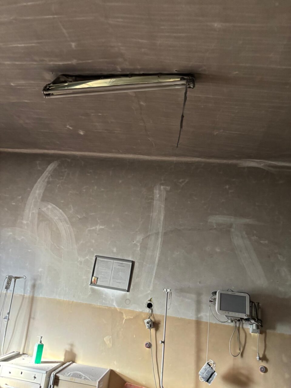 11 pacienți ai Spitalului Rădăuți au fost evacuați în urma unui incendiu izbucnit noaptea trecută în secția de pneumologie