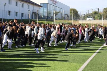 Liceul Teoretic „Iorgu Vârnav Liteanu” din Liteni, parte din cea de-a XI-a ediție a Zilei Europene a Sportului Școlar