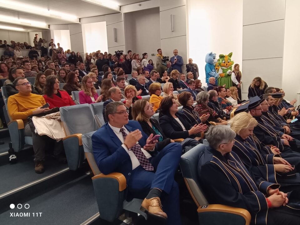 Peste 11.400 de tineri studioși au pornit la drum în noul an universitar la USV