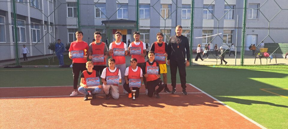 Elevii din Verești și Budeni au sărbătorit Ziua Europeană a Sportului Școlar