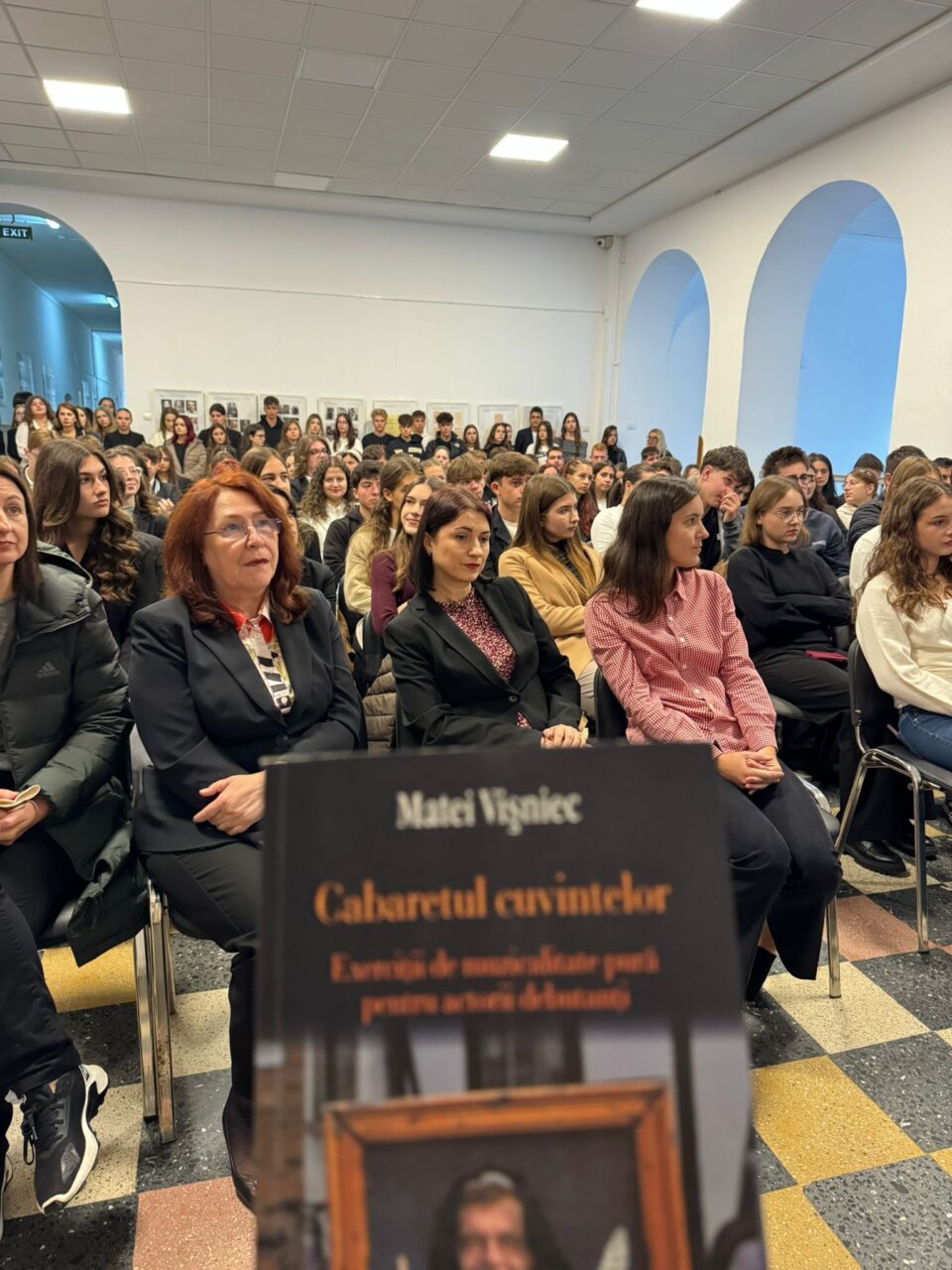 Matei Vișniec, în dialog cu elevii Colegiului ”Hurmuzachi” Rădăuți