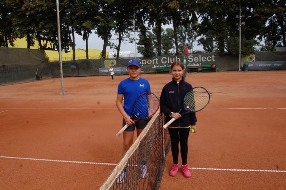Campioanele naționale Maria Ciuciu și Anastasia Raja au concurat la Cupa Select