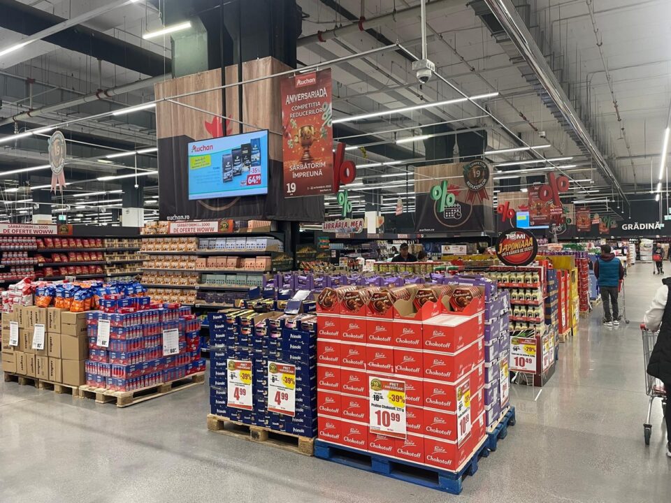 Auchan sărbătorește 19 ani prin Aniversariada cu peste 1.300 de oferte, beneficii speciale MyCLUB și Marea Tombolă cu premii de peste 220.000 de lei