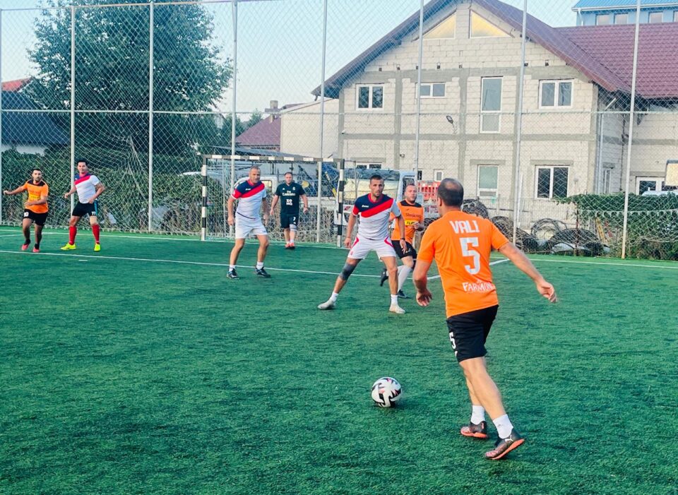 Revine și Sercom Electric conduc ierarhia Campionatului Județean de old-boys
