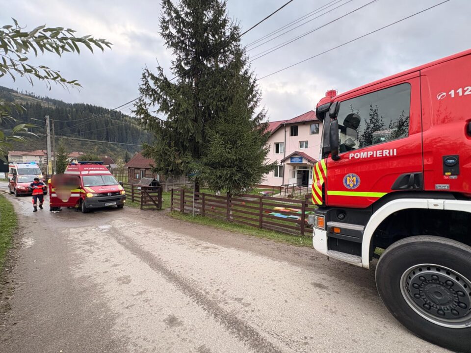 Bolnavi evacuați dintr-un centru pentru persoane cu dizabilități, după un incendiu izbucnit într-o cameră
