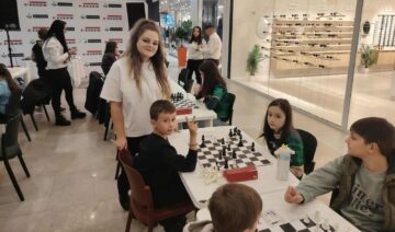 Peste 70 de elevi au participat la o competiție de șah, la Iulius Mall Suceava