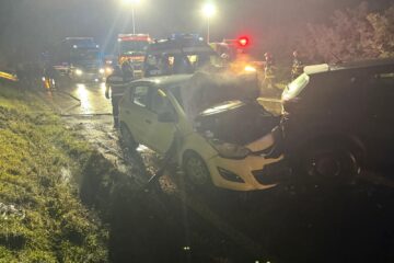 Accident cu patru mașini implicate și șase răniți, la Cumpărătura
