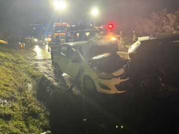 Accident cu patru mașini implicate și șase răniți, la Cumpărătura