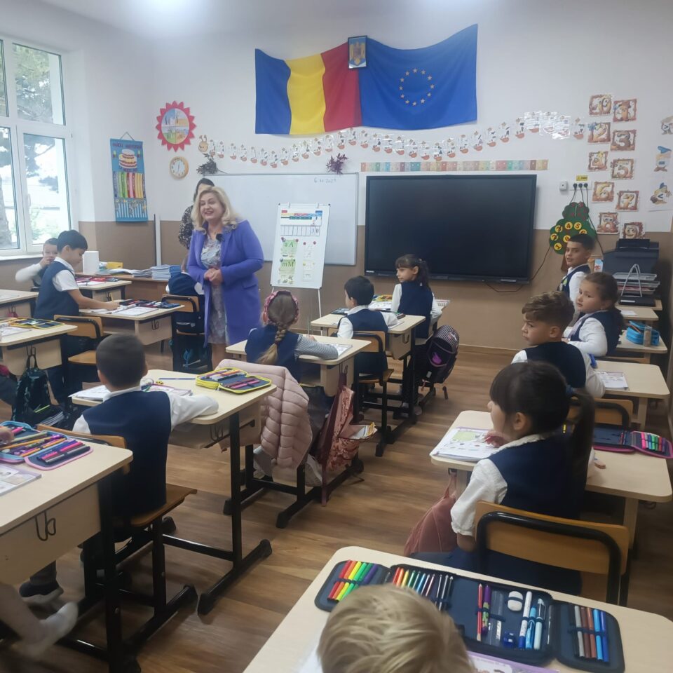 Școală din Dumbrăveni, reabilitată și modernizată în timp record