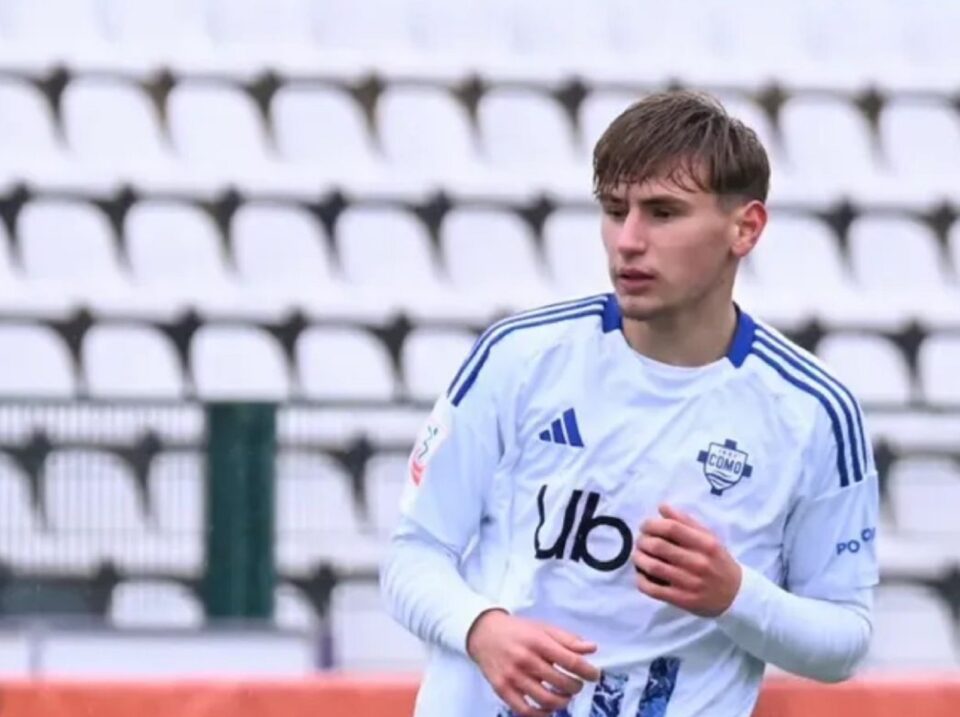 Sebastian Burlacu a fost convocat la echipa națională de juniori a României