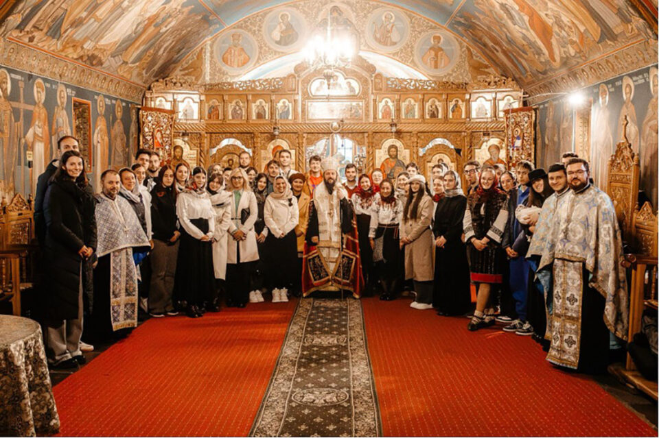 Prima activitate a ASCOR Suceava în noul an universitar: rugăciune și comuniune la Te Deum