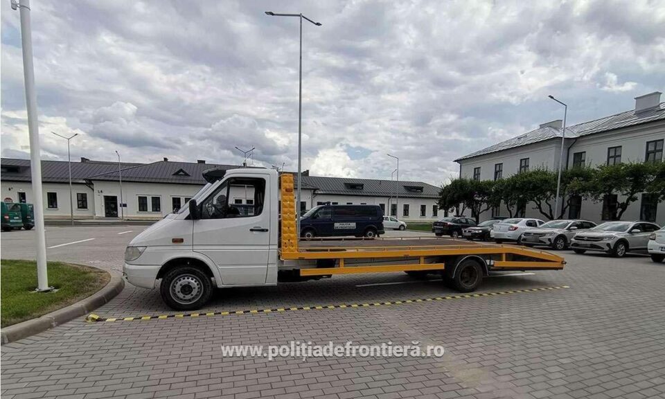 Nu mai puțin de 13 vehicule care figurau ca furate în diferite țări, descoperite pe șoselele din Suceava