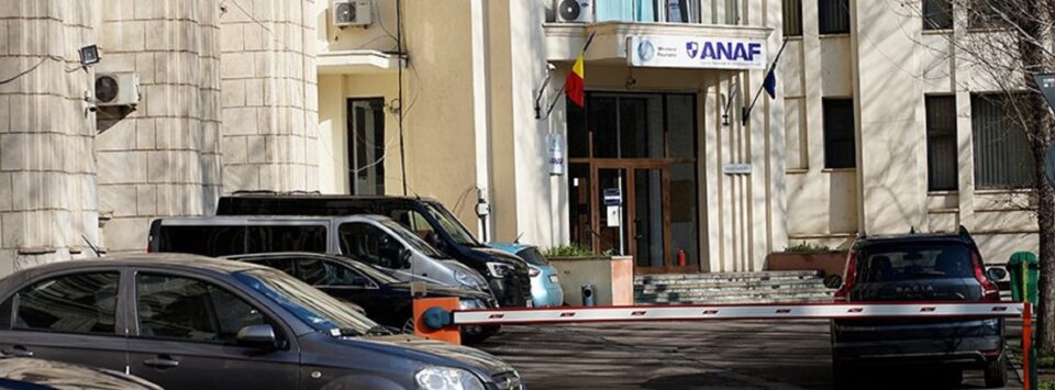 Președintele ANAF dispune modificarea raportului de serviciu pentru nouă funcționari publici