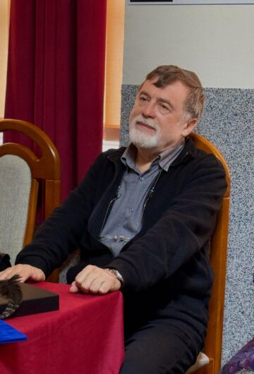 Dramaturgul Matei Vișniec a revenit la liceul pe care l-a absolvit, Colegiul „Regele Ferdinand I” Rădăuți