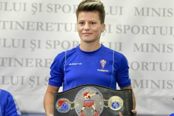Lăcrămioara Perijoc debutează în boxul profesionist
