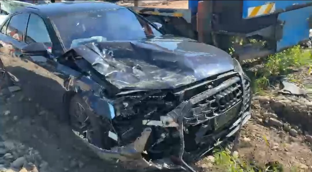 Autoturismul Audi condus de șoferul băut