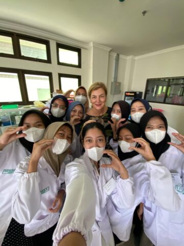 De la Iași la Mexico City: călătoria științifică a Prof. univ. dr. habil. Roxana Filip și impactul ei în microbiologia aplicată