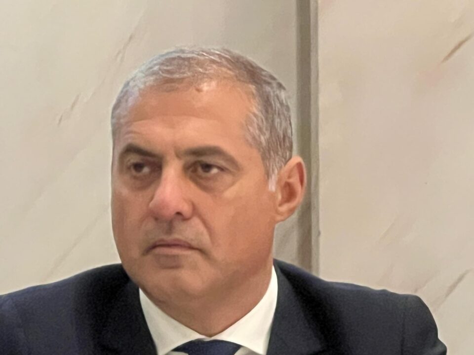 Senatorul PSD Florin Jianu a anunțat de la Suceava că demisionează din Parlament pentru a reveni la conducerea Patronatelor IMM România