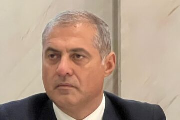 Senatorul PSD Florin Jianu a anunțat de la Suceava că demisionează din Parlament pentru a reveni la conducerea Patronatelor IMM România