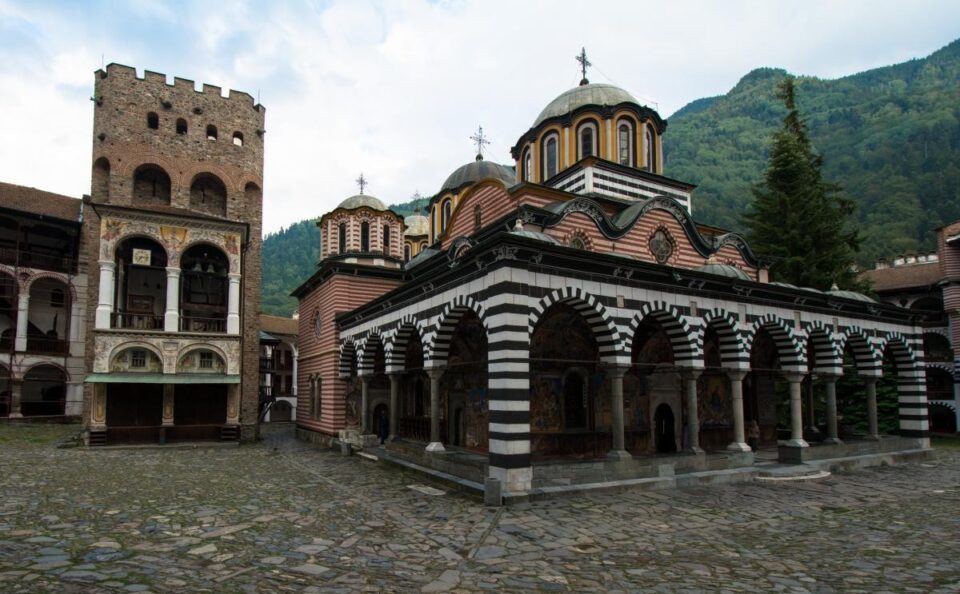 Mănăstirea Rila – veche sihăstrie ortodoxă din Balcani