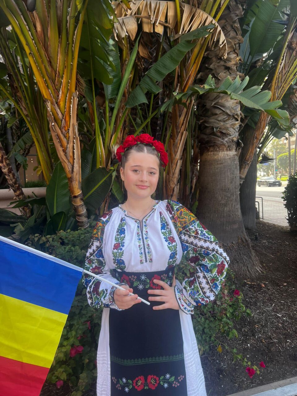 Eleva Beatrice Tcaciuc, câștigătoarea a mai multor premii naționale și internaționale, înscrisă în campania „100 de tineri pentru dezvoltarea României”