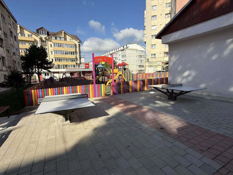 Modernizarea și extinderea locurilor de joacă din Municipiul Suceava – la un an de administrație Rîmbu