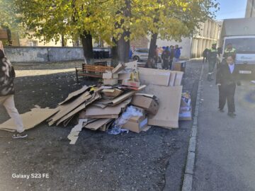 Elevii de la „Hurmuzachi” Rădăuți au colectat aproape 2.700 de kg de deșeuri reciclabile într-o singură zi
