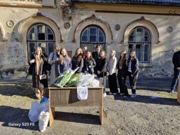 Elevii de la „Hurmuzachi” Rădăuți au colectat aproape 2.700 de kg de deșeuri reciclabile într-o singură zi