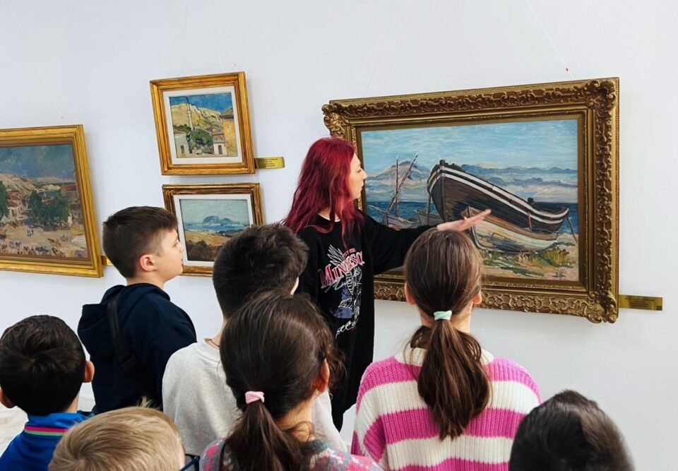 „<Școala Altfel> e singurul prilej în care copiii din comunități mici pot merge la muzee, la teatru, la operă”