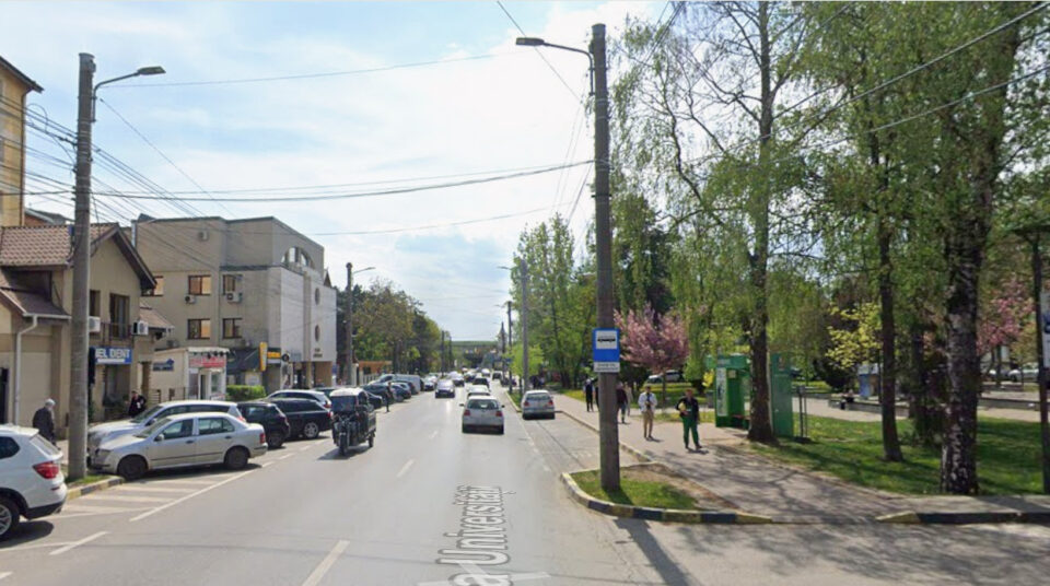 Zona stației USV pe unde se traversează nepermis