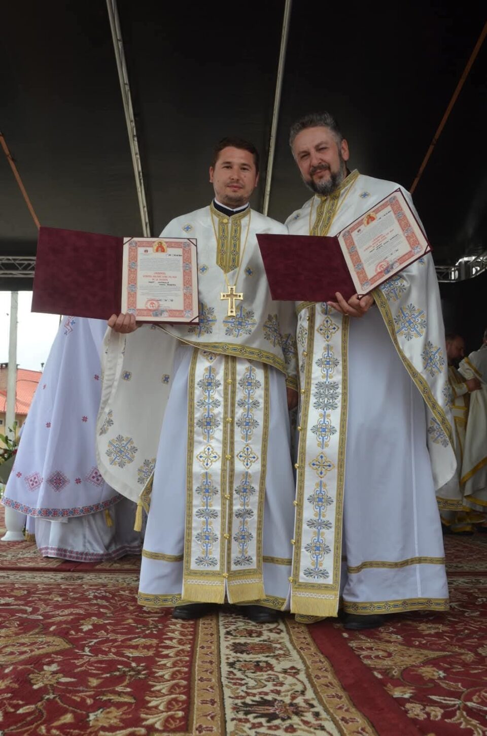 Cui să facem milostenie?