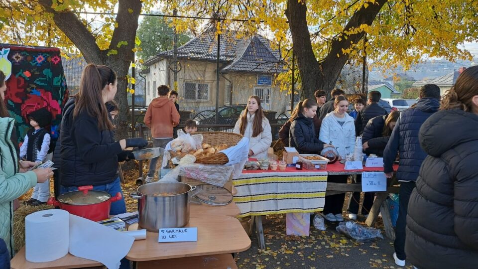 Târgul caritabil de toamnă, ediția a III-a, la Școala Gimnazială Bosanci