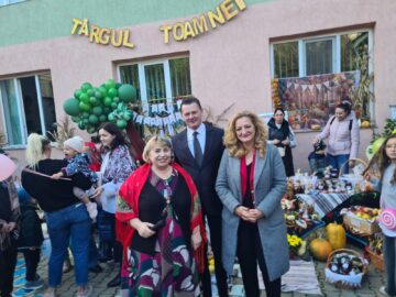La activitate au fost prezenți și inspector școlar pentru educație timpurie, prof. Maria Todereanu, precum și subprefectul Bogdan Păstrăv