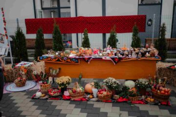 Elevii Școlii Nr. 1 Dumbrăveni s-au solidarizat pentru a sprijini o adolescentă bolnavă