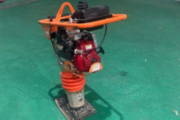 Compactor industrial care figura ca dispărut din Italia, găsit într-o mașină în PTF Siret Compactor industrial care figura ca dispărut din Italia, găsit într-o mașină în PTF Siret