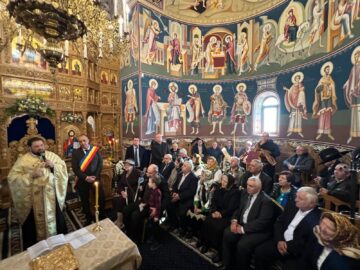 „Nunta de aur” a 24 de familii din Șcheia, celebrată de administrația locală și Biserică