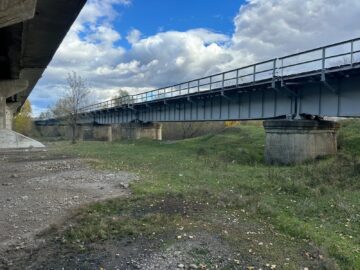 Podul de cale ferată de la Dornești, de peste râul Suceava, ar putea fi modernizat