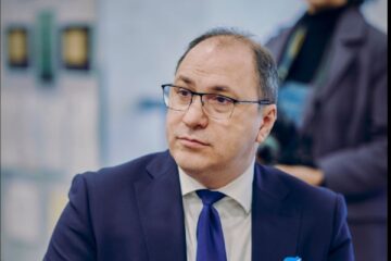 Rectorul Mihai Dimian, ales membru în Colegiul Consultativ pentru Cercetare-Dezvoltare și Inovare Rectorul Mihai Dimian, ales membru în Colegiul Consultativ pentru Cercetare-Dezvoltare și Inovare