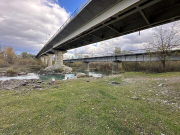 Podul de cale ferată de la Dornești, de peste râul Suceava, ar putea fi modernizat