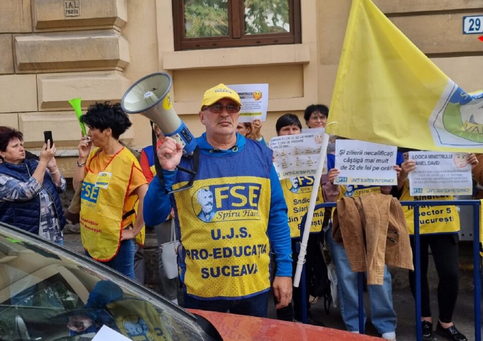 Prof. Traian Pădureț a fost reales lider al Sindicatului „Pro-Educația”. Vezi întreaga conducere Prof. Traian Pădureț a fost reales lider al Sindicatului „Pro-Educația”. Vezi întreaga conducere