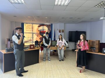 „Dansând prin timp”, o incursiune în istorie și cultura media, la Liceul Tehnologic din Vicovu de Sus