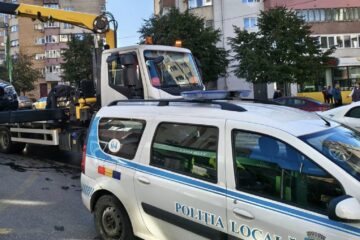 Politia Locala Suceava intervine și prin mutarea masinilor care încurcă programul de curățenie