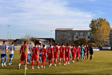 Bradul Putna și Viitorul Fălticeni se apropie de liderul CS Vicovu de Sus Bradul Putna și Viitorul Fălticeni se apropie de liderul CS Vicovu de Sus