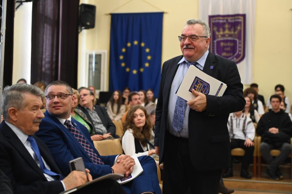 Dan Popescu - directorul colegiului