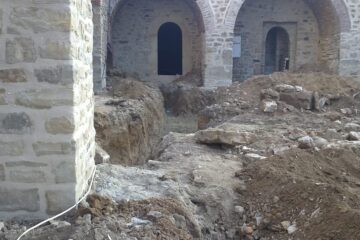 Accesul la cisterna din Evul Mediu