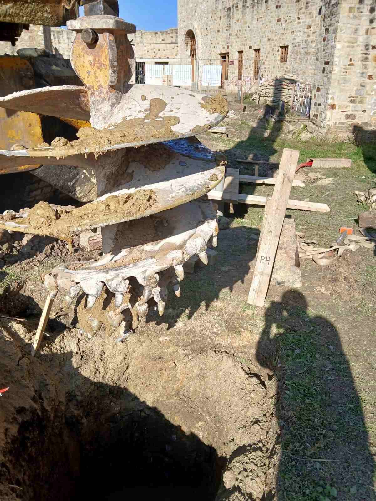 Cisterna medievală pentru stingerea incendiilor din Cetatea de Scaun a Sucevei, scoasă la iveală